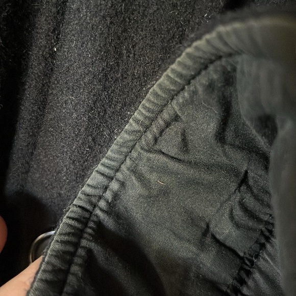 Gorgeous vintage Hussein Chalayan black wool coat. Size 44/M. Lined. - Picture 10 of 11